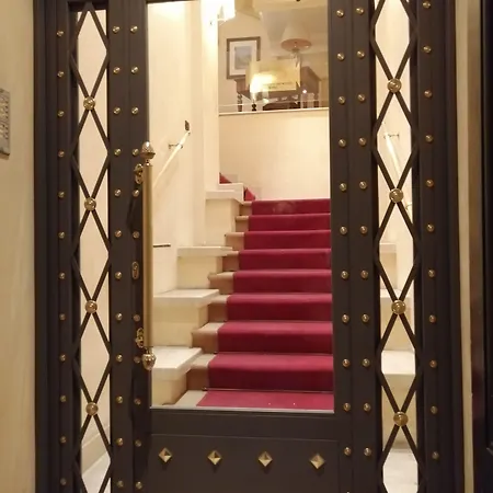 Colosseo Hotel