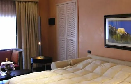 Colosseo Отель 2*