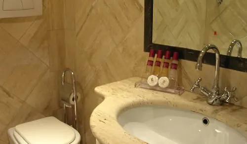Colosseo Hotel